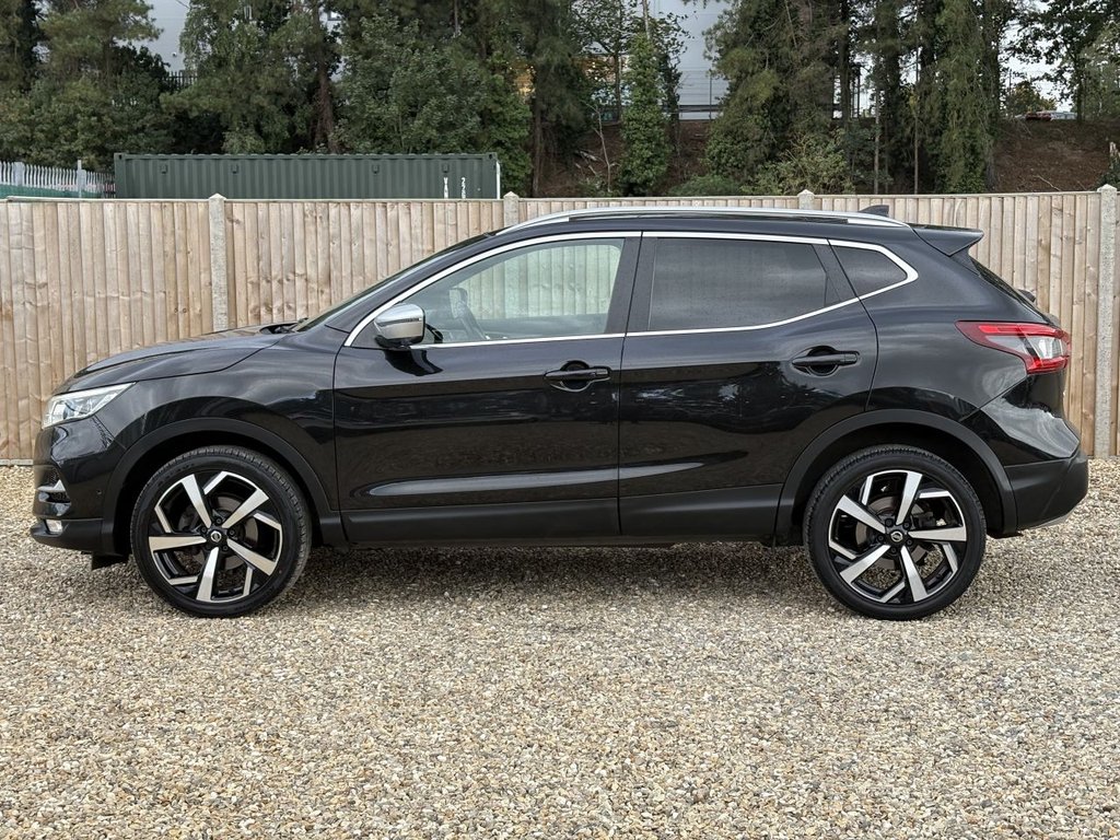 Used Nissan Qashqai 2019 for sale - 76546402: Photo 2