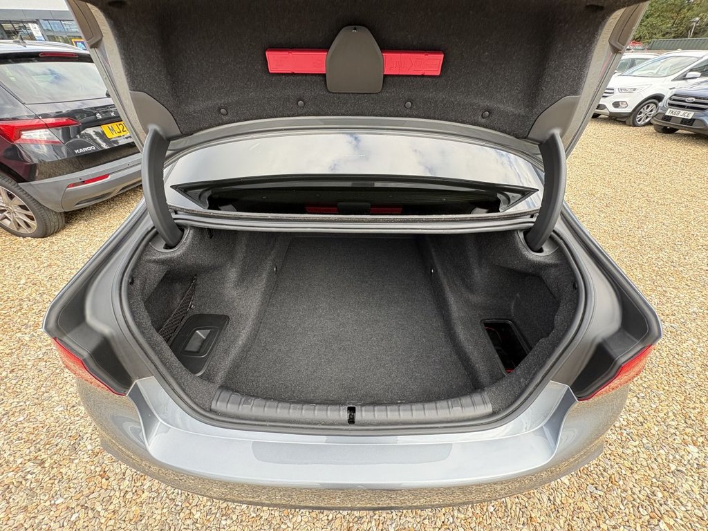 Used BMW 5 Series 2019 for sale - 76235629: Photo 11