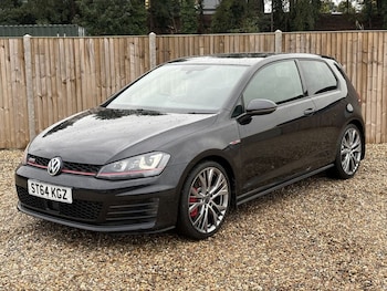 Volkswagen - Golf