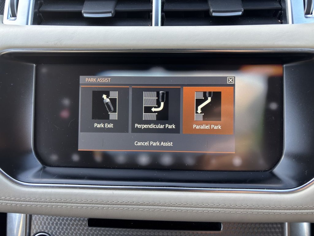 Used Land Rover Range Rover Sport 2017 for sale - 76569849: Photo 27