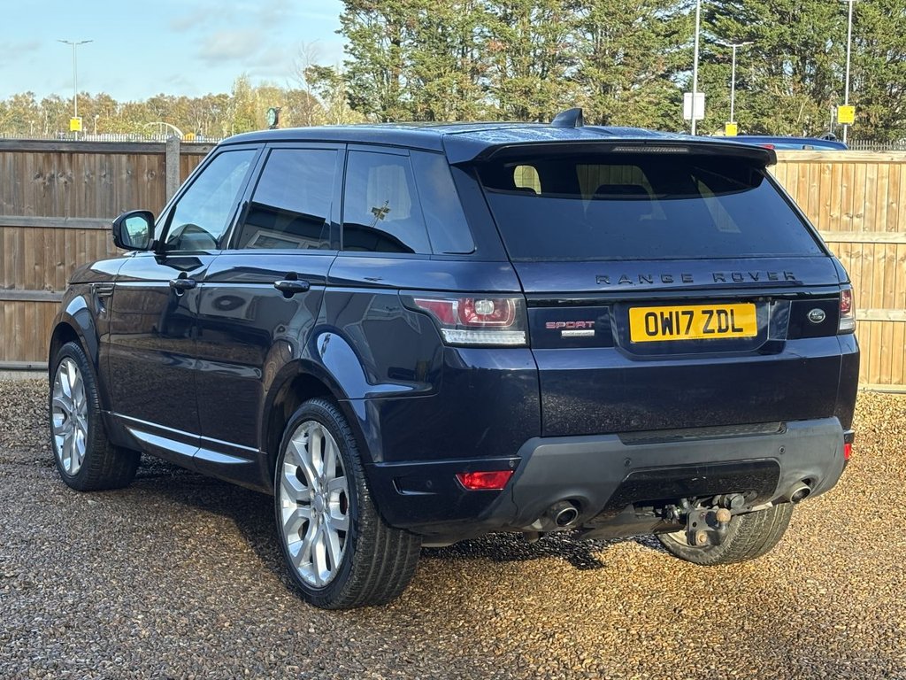 Used Land Rover Range Rover Sport 2017 for sale - 76569849: Photo 3