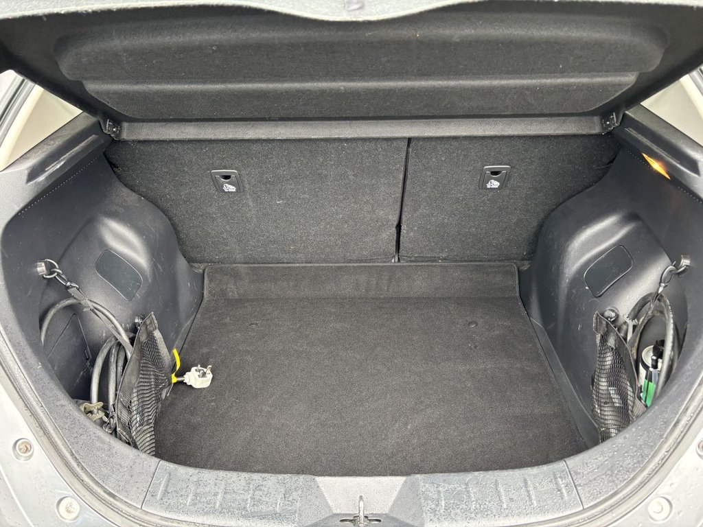 Used Nissan Leaf 2020 for sale - 76356121: Photo 9