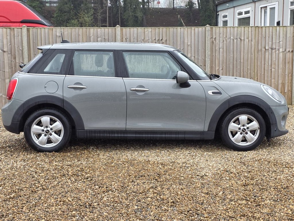 Used MINI Hatch 2019 for sale - 78082561: Photo 6