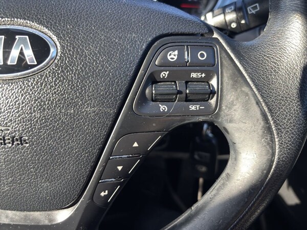 Used Kia Ceed 2012 for sale - 76010370: Photo 16