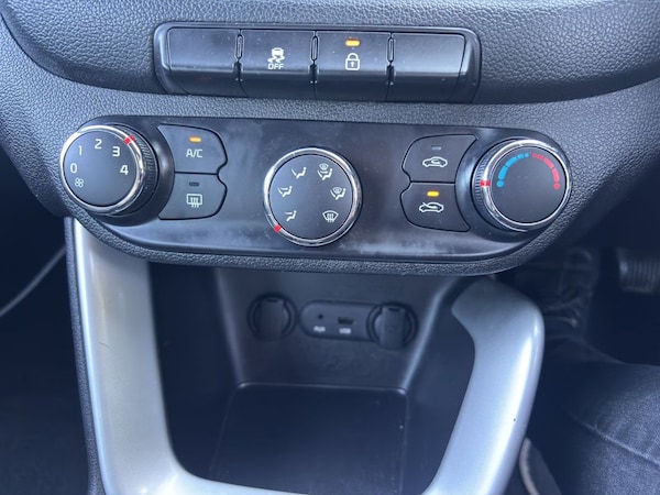 Used Kia Ceed 2012 for sale - 76010370: Photo 18