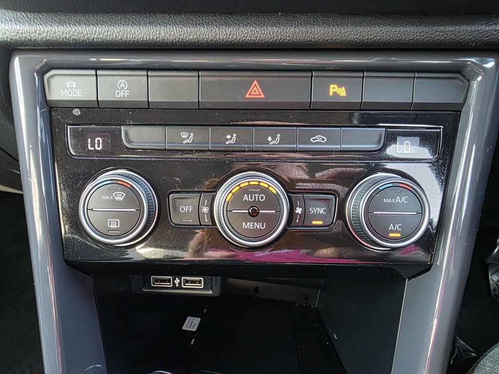 Used Volkswagen T-Roc 2019 for sale - 78167237: Photo 14