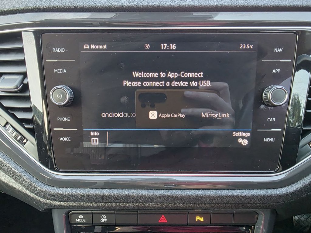 Used Volkswagen T-Roc 2019 for sale - 78167237: Photo 21