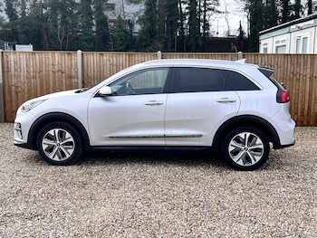 Used Kia Niro 2020 for sale - 77654756: Photo