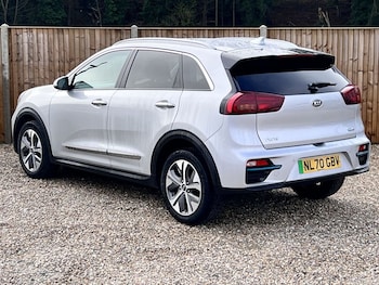 Used Kia Niro 2020 for sale - 77654756: Photo