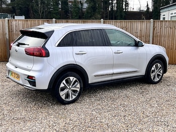 Used Kia Niro 2020 for sale - 77654756: Photo