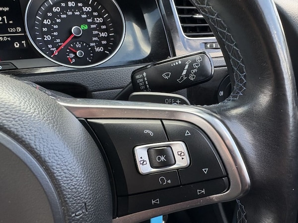 Used Volkswagen Golf 2015 for sale - 75287068: Photo 15