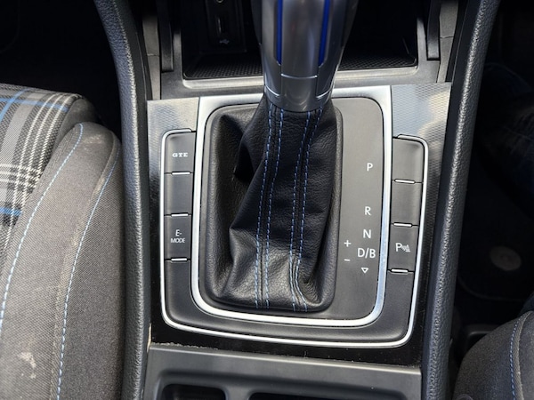 Used Volkswagen Golf 2015 for sale - 75287068: Photo 19