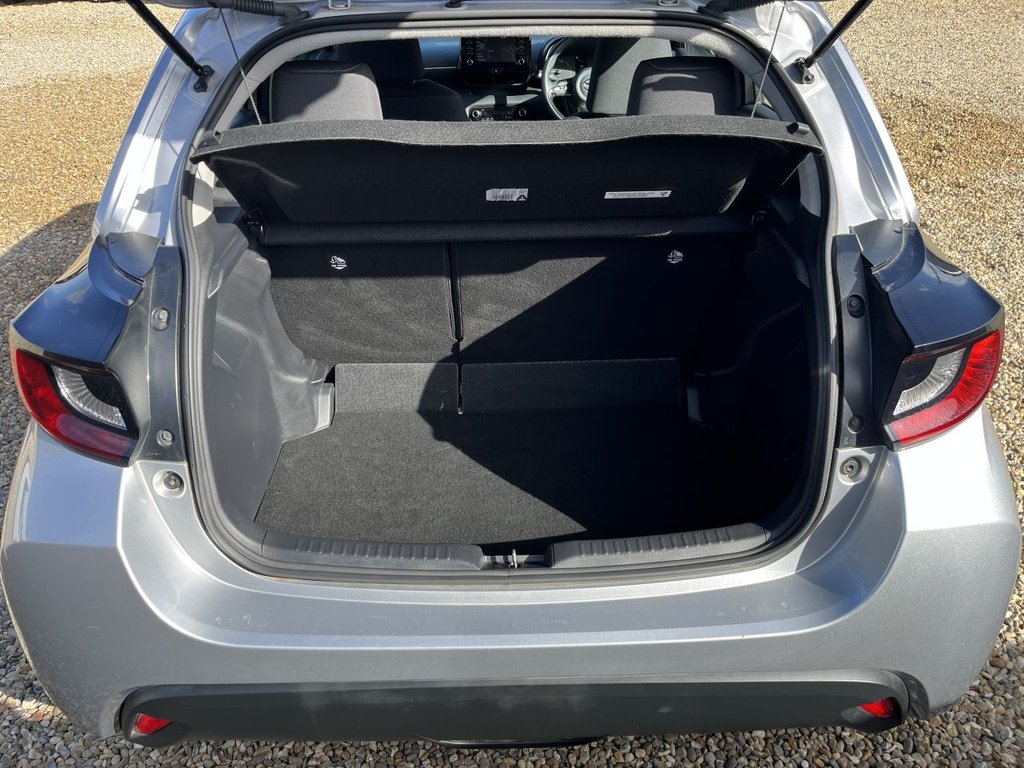 Used Toyota Yaris 2022 for sale - 78059554: Photo 9