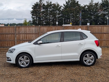 Used Volkswagen Polo 2017 for sale - 75410711: Photo