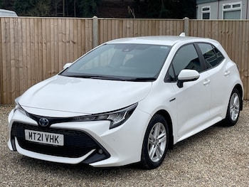 2021 (21) - 1.8 VVT-h GPF Icon Tech Hatchback 5dr Petrol Hybrid CVT Euro 6 (s/s) (122 p