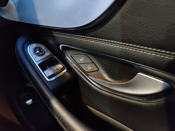 Used Mercedes-Benz C-Class 2016 for sale - 72997589: Photo 20