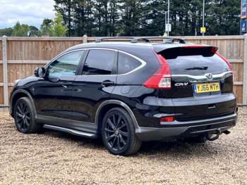 Used Honda CR-V 2017 for sale - 75046910: Photo