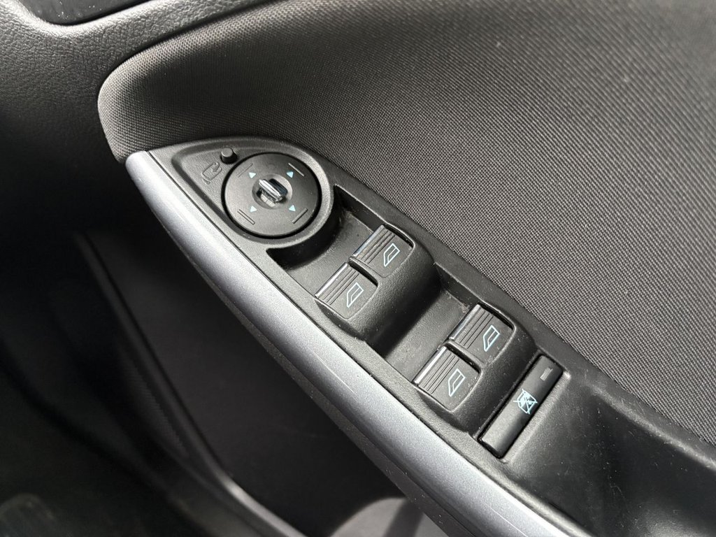 Used Ford Focus 2012 for sale - 76642142: Photo 12