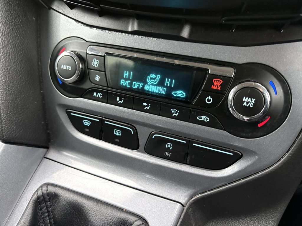 Used Ford Focus 2012 for sale - 76642142: Photo 18