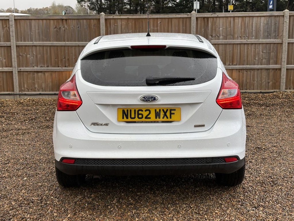 Used Ford Focus 2012 for sale - 76642142: Photo 4