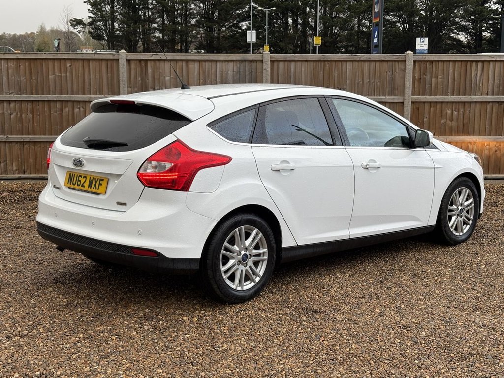 Used Ford Focus 2012 for sale - 76642142: Photo 5