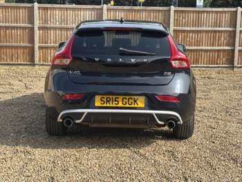 Used Volvo V40 2015 for sale - 75359421: Photo