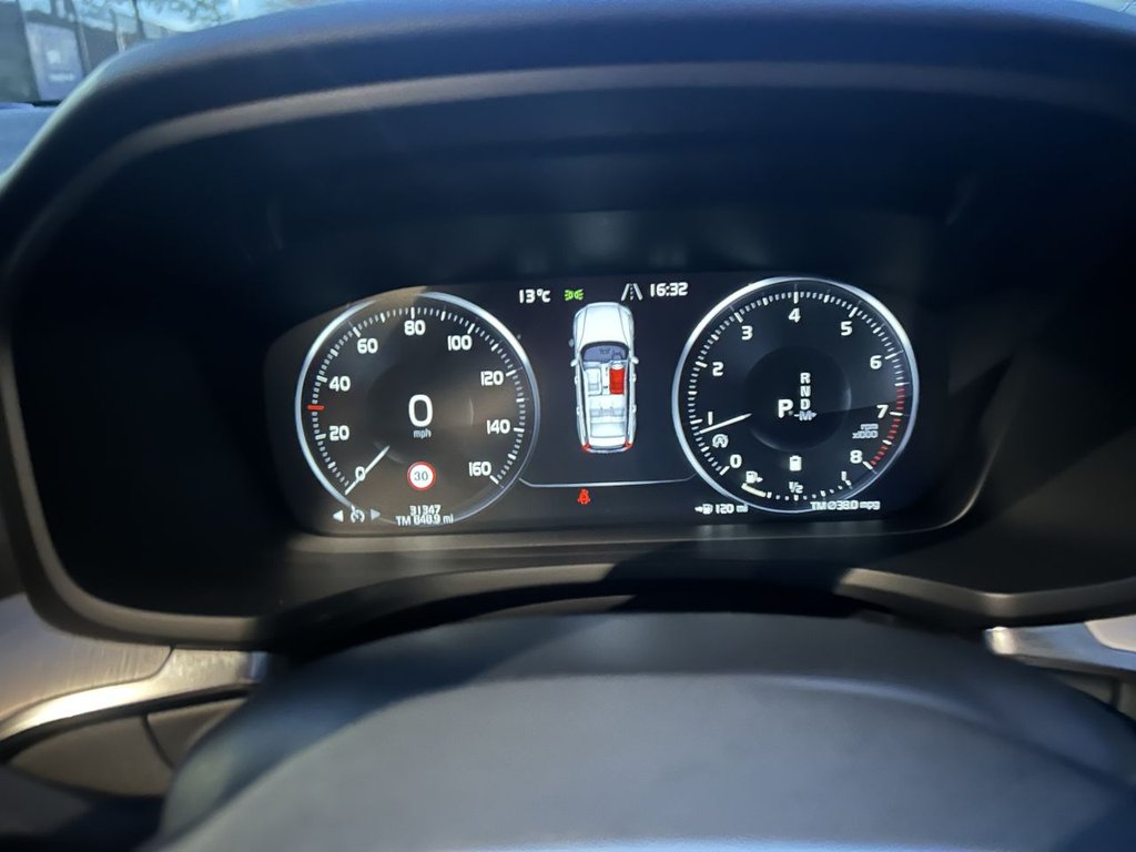 Used Volvo V60 2022 for sale - 76569806: Photo 12