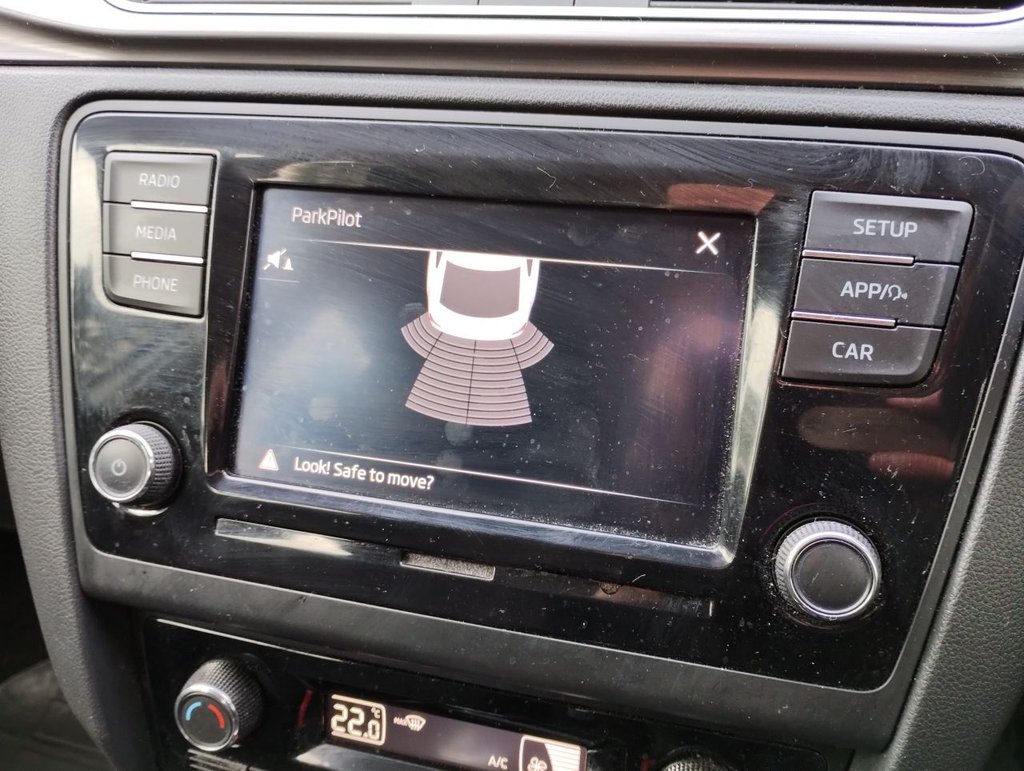 Used Skoda Rapid 2018 for sale - 76642088: Photo 15