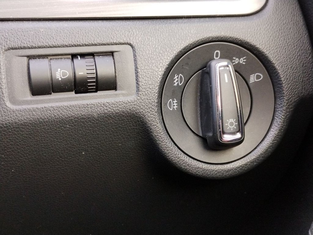 Used Skoda Rapid 2018 for sale - 76642088: Photo 22