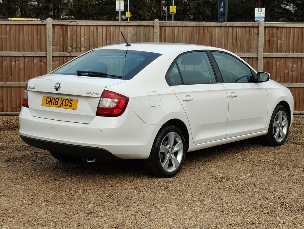 Used Skoda Rapid 2018 for sale - 76642088: Photo 5