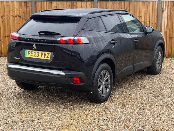 Used Peugeot E-2008 2023 for sale - 73356053: Photo 5