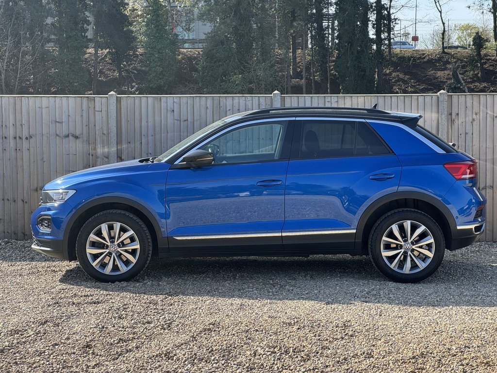 Used Volkswagen T-Roc 2018 for sale - 78200383: Photo 2