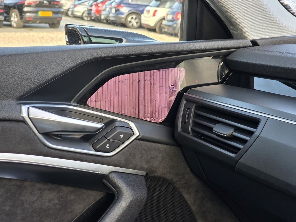 Used Audi e-tron 2020 for sale - 77734283: Photo 13