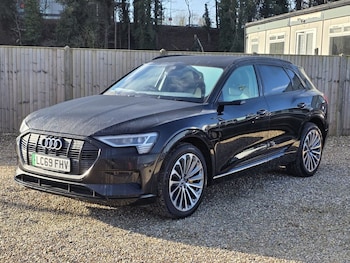 2020 (69) - 300kW 55 Quattro 95kWh Launch Edition 5dr Auto