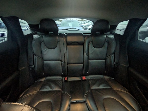 Used Volvo V40 2014 for sale - 76235525: Photo 11