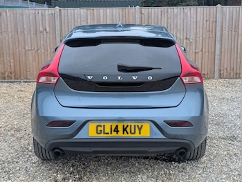 Used Volvo V40 2014 for sale - 76235525: Photo 4