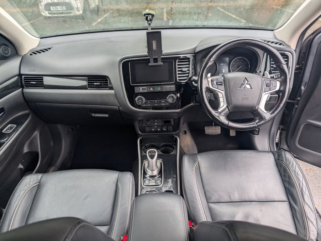 Used Mitsubishi Outlander 2018 for sale - 76470023: Photo 10