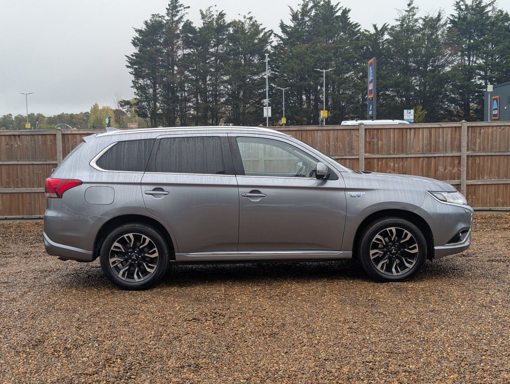 Used Mitsubishi Outlander 2018 for sale - 76470023: Photo 6