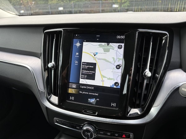 Used Volvo V60 2019 for sale - 76266712: Photo 21