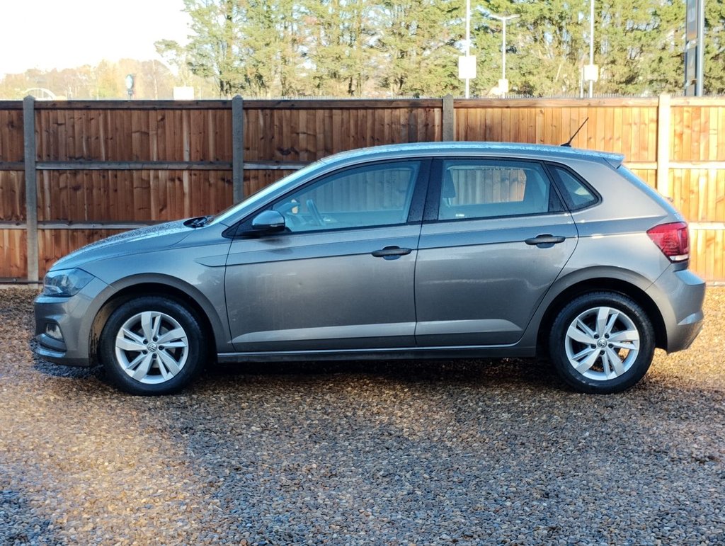 Used Volkswagen Polo 2018 for sale - 76655478: Photo 2