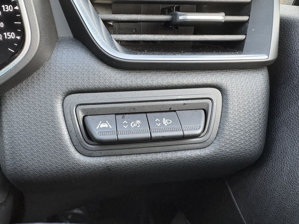 Used Renault Clio 2020 for sale - 76901028: Photo 14