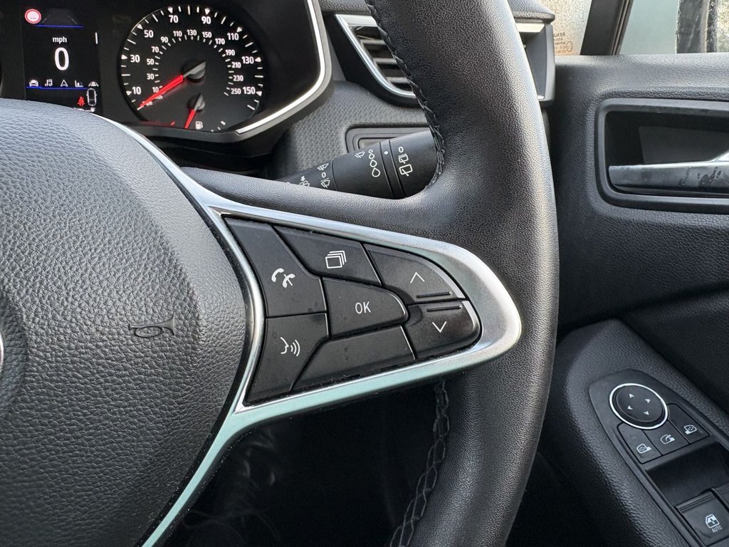 Used Renault Clio 2020 for sale - 76901028: Photo 15