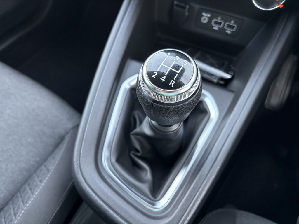 Used Renault Clio 2020 for sale - 76901028: Photo 18