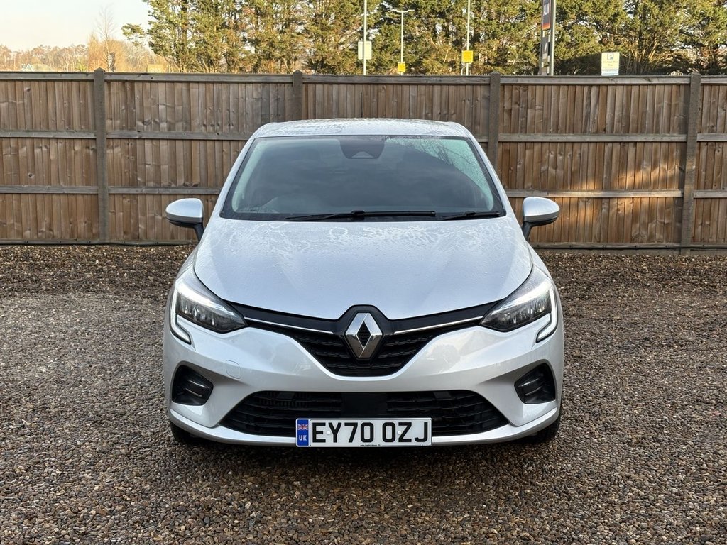 Used Renault Clio 2020 for sale - 76901028: Photo 8