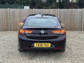 Used Vauxhall Insignia 2019 for sale - 76303453: Photo 4