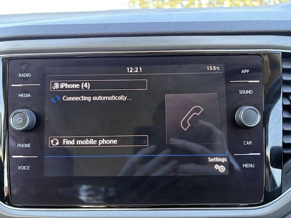Used Volkswagen T-Roc 2020 for sale - 76256209: Photo 20