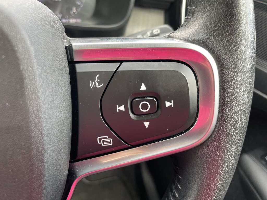 Used Volvo XC40 2020 for sale - 76303746: Photo 15