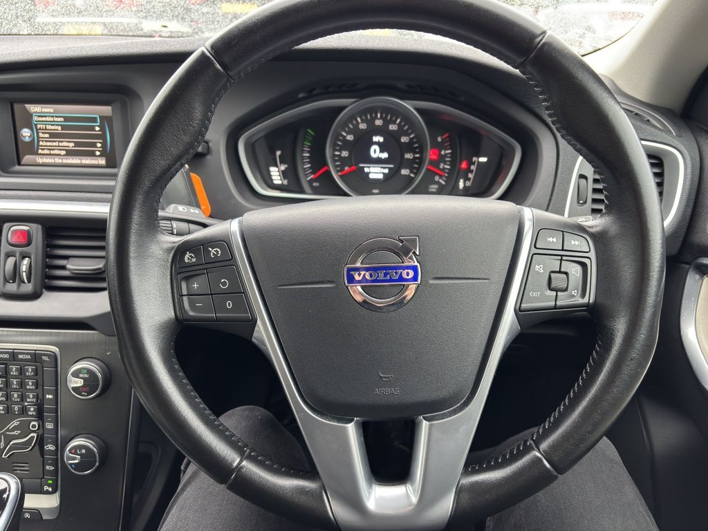 Used Volvo V40 2016 for sale - 76163024: Photo 13