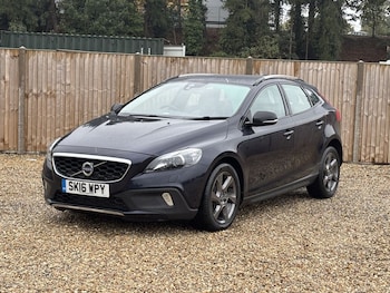 Used Volvo V40 Cross Country 2016 for sale - 76163024: Photo