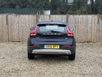 Used Volvo V40 Cross Country 2016 for sale - 76163024: Photo